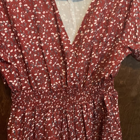 Shein V neck dress - Picture 7 of 7